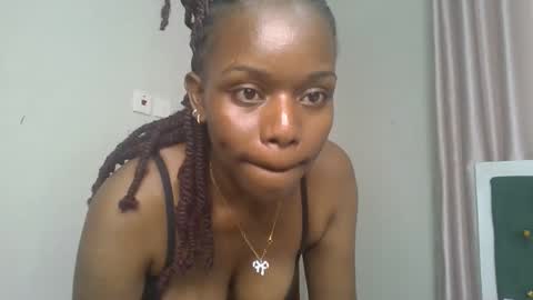 Snapshot of blair_havoc chatting on May 10, 4:12 pm Blair online show from May 10, 4:12 pm