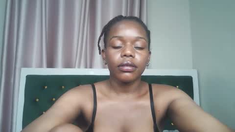 Snapshot of blair_havoc chatting on May 21, 8:38 pm Blair online show from May 21, 8:38 pm