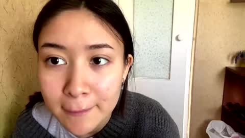 Mila online show from May 9, 5:56 am
