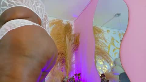 Blaisysmith online show from October 18, 11:55 am