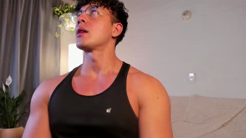 Snapshot of blake_levi chatting on January 9, 2:43 am Blake Levi Independent Model online show from January 9, 2:43 am