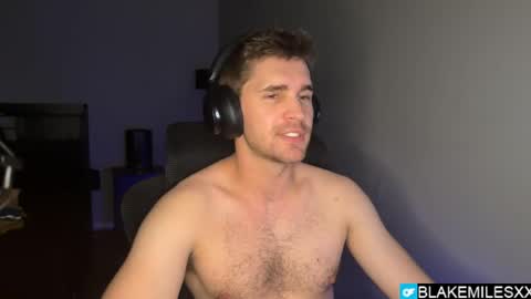 Snapshot of blakemiles2 chatting on May 6, 2:08 am Blake Miles online show from May 6, 2:08 am