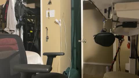 Blackjag00 online show from October 22, 1:50 am