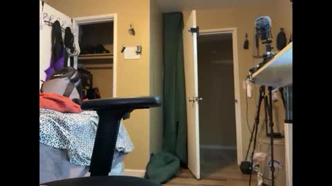 Blackjag00 online show from February 10, 4:44 pm