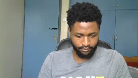 blakmoufaka online show from October 6, 5:27 am