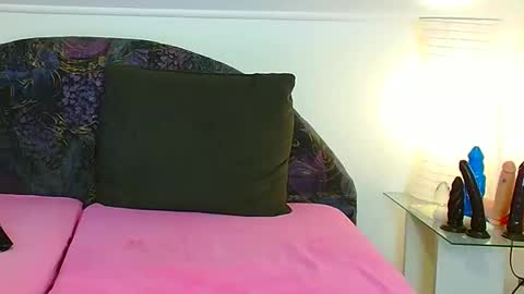 Snapshot of blankerbz chatting on January 6, 9:11 pm BlankerBz online show from January 6, 9:11 pm