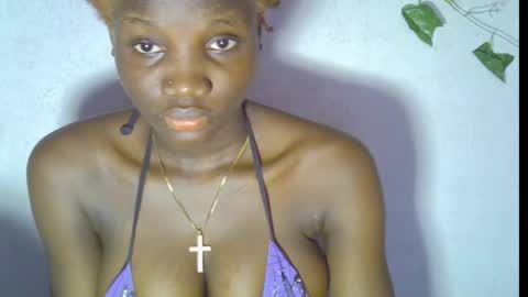 nikky00 online show from February 12, 8:31 am