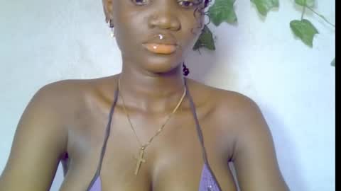 nikky00 online show from March 6, 9:06 am