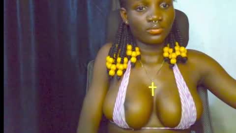 Snapshot of blaq_melanin chatting on June 14, 7:27 pm nikky00 online show from June 14, 7:27 pm