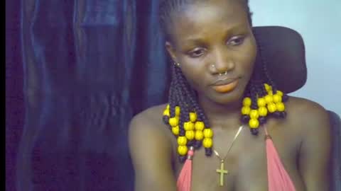 Snapshot of blaq_melanin chatting on June 19, 5:28 pm nikky00 online show from June 19, 5:28 pm
