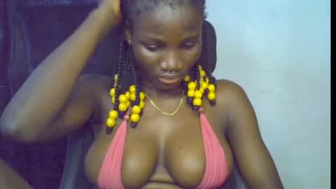 Snapshot of blaq_melanin chatting on June 23, 8:56 am nikky00 online show from June 23, 8:56 am