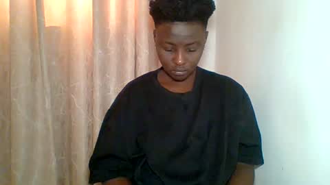 Snapshot of blaq_pearl chatting on June 23, 5:16 am blaq_pearl online show from June 23, 5:16 am