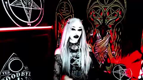   online show from January 8, 8:33 pm