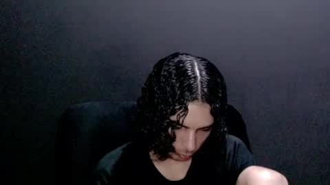 Snapshot of blek00x chatting on March 21, 10:24 pm blek00x online show from March 21, 10:24 pm