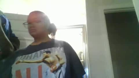 Snapshot of blessica_eddieluv6996 chatting on May 4, 12:06 am BLESSICA EDDIE LOVE online show from May 4, 12:06 am