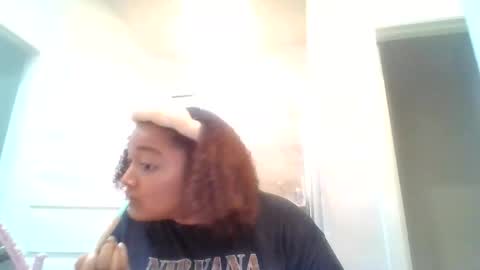 Snapshot of blessica_eddieluv6996 chatting on June 10, 8:52 pm BLESSICA EDDIE LOVE online show from June 10, 8:52 pm