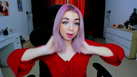 Nicole online show from January 5, 10:10 am