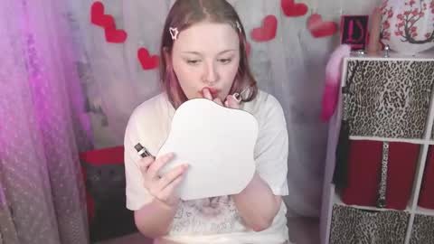 Margo online show from March 18, 3:59 pm