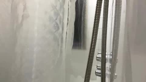 blkbiguncut10462 online show from March 4, 11:00 pm