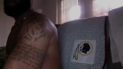 Snapshot of blksurfher chatting on November 15, 5:31 pm blksurfher online show from November 15, 5:31 pm