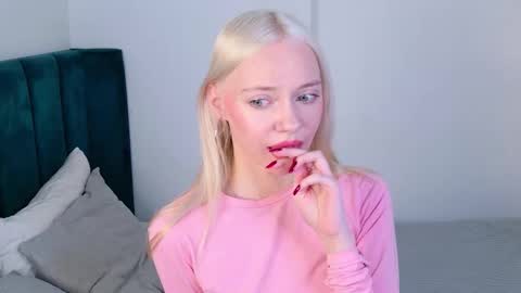 you can call me Melissa online show from September 18, 1:35 pm