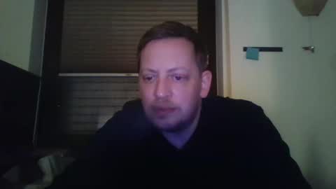 Snapshot of blonde32m chatting on January 16, 7:20 pm blonde32m online show from January 16, 7:20 pm