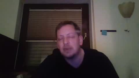 Snapshot of blonde32m chatting on January 16, 11:48 pm blonde32m online show from January 16, 11:48 pm