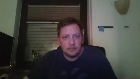 Snapshot of blonde32m chatting on October 15, 6:08 pm blonde32m online show from October 15, 6:08 pm