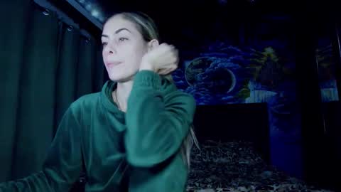 blonde4pasion online show from October 22, 7:02 pm