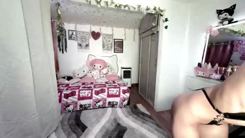 Snapshot of blonde_and_bigcock chatting on June 9, 6:14 am Blonde and Sam online show from June 9, 6:14 am