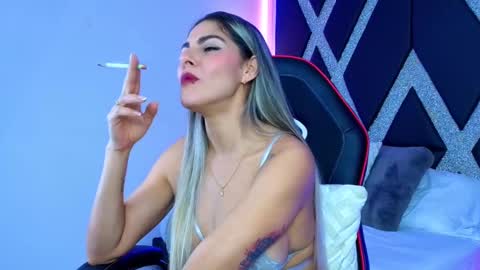 alejandra online show from October 7, 2:20 am