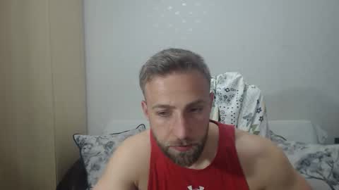 Snapshot of blondeagle chatting on April 17, 10:02 pm Mr Blond online show from April 17, 10:02 pm