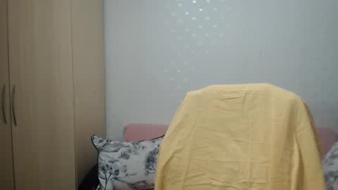 Snapshot of blondeagle chatting on May 18, 9:20 pm Mr Blond online show from May 18, 9:20 pm