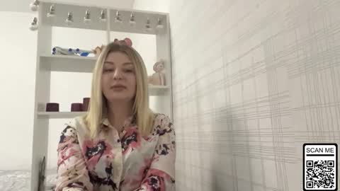 blondie_xoxoxo online show from January 13, 8:41 am