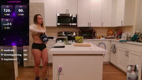 Bubbles online show from October 31, 12:17 pm