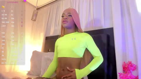 bloom_bbc online show from November 18, 1:04 pm