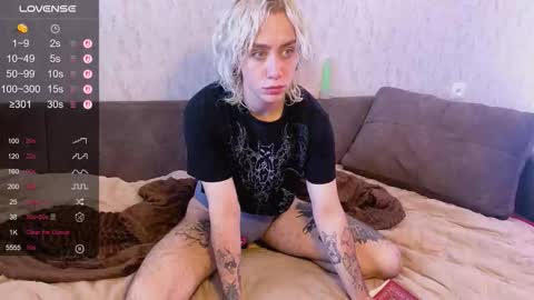 blooming_soul online show from October 7, 7:49 am