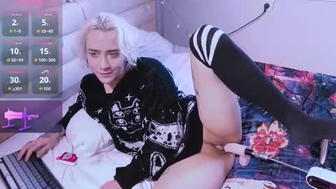 blooming_soul online show from February 25, 6:23 am