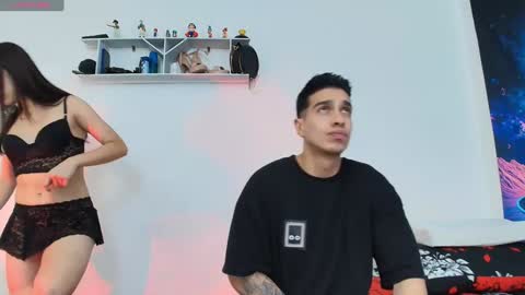 santiylola online show from December 27, 4:47 am