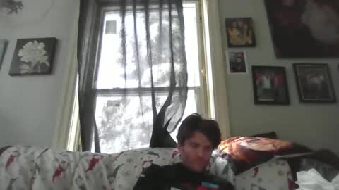 Snapshot of blowme19866 chatting on January 22, 9:43 pm blowme19866 online show from January 22, 9:43 pm