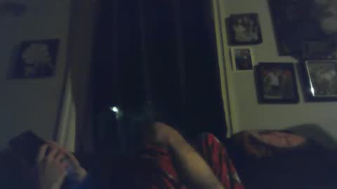 Snapshot of blowme19866 chatting on February 17, 3:47 am blowme19866 online show from February 17, 3:47 am