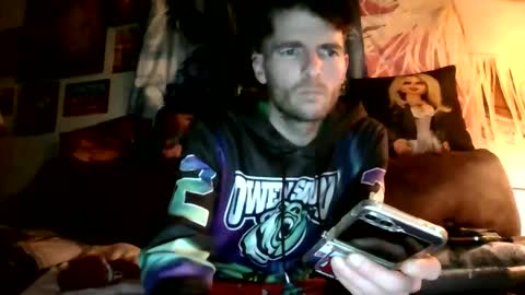 Snapshot of blowme19866 chatting on February 21, 12:33 am blowme19866 online show from February 21, 12:33 am