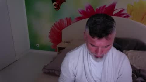 Nico online show from October 18, 11:44 am