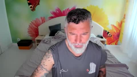 Nico online show from November 10, 8:35 am