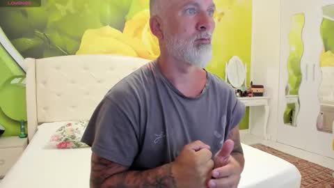 Nico online show from May 13, 2:14 pm