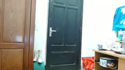 Snapshot of blowy079 chatting on February 3, 12:09 am blowy079 online show from February 3, 12:09 am