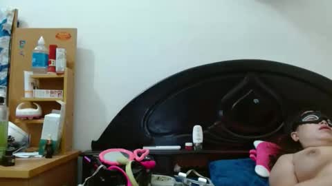 blowy079 online show from March 3, 10:59 pm