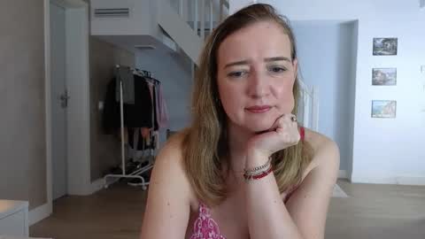 blue_angel_sweet online show from March 13, 4:19 am
