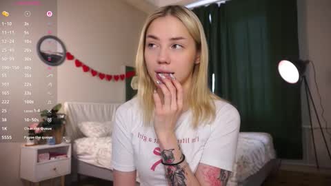 Adeline online show from March 7, 5:37 am