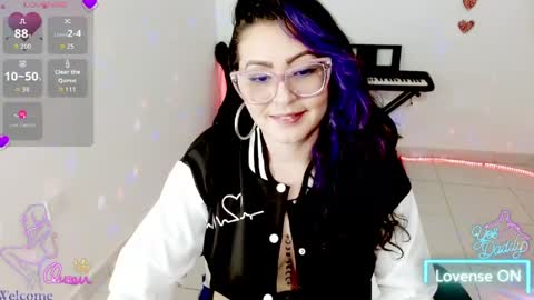 susan  online show from April 19, 4:12 am